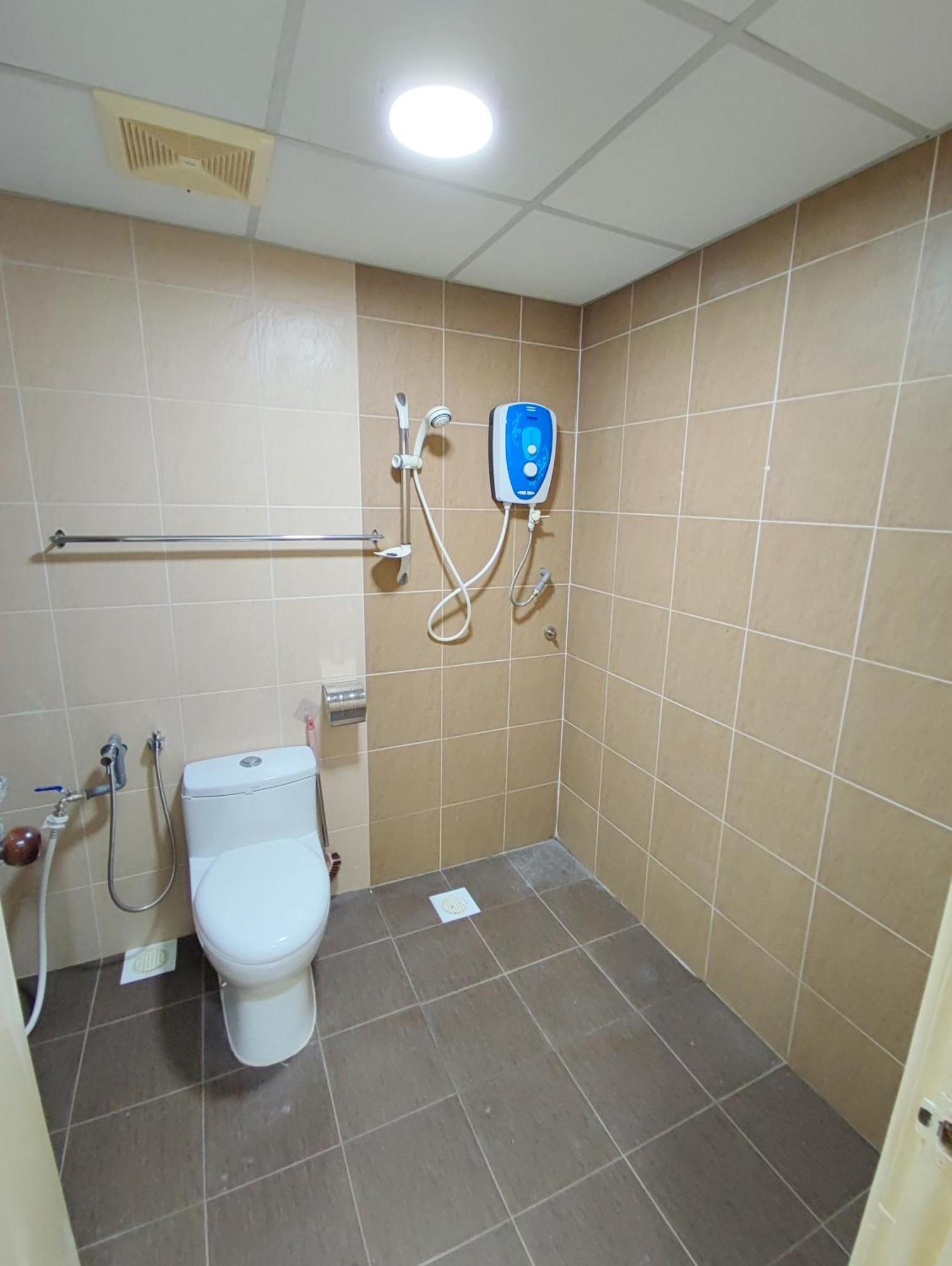 Jojo Homestay Tiara Residence Десару Екстер'єр фото